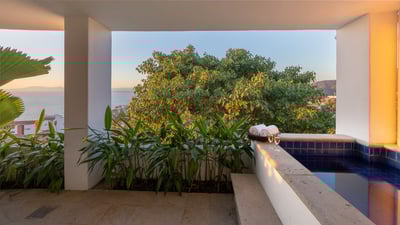 Luxury Villa Photo #52