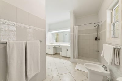 Luxury Villa Photo #35