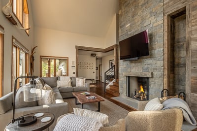 Luxury Villa Photo #2