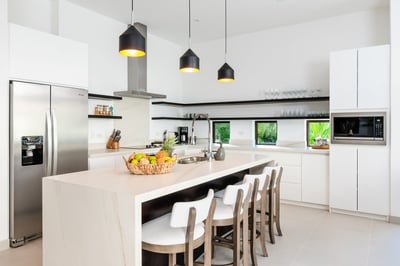Luxury Villa Photo #10