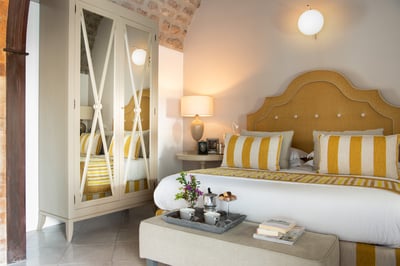 Luxury Villa Photo #26