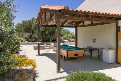 Luxury Villa Photo #16