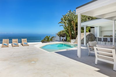 Luxury Villa Photo #21