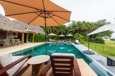 Luxury Villa Photo #4