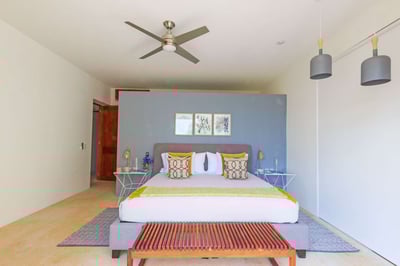 Luxury Villa Photo #12