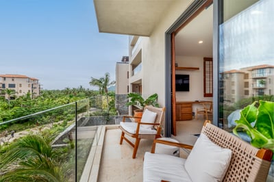 Luxury Villa Photo #34