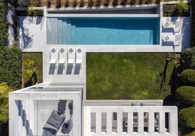 Luxury Villa Photo #3