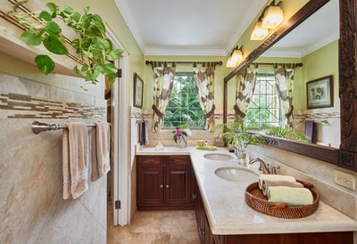 Luxury Villa Photo #35