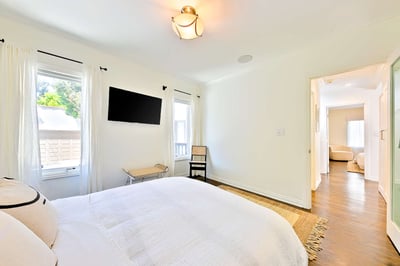 Luxury Villa Photo #25
