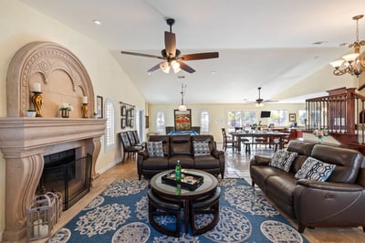Luxury Villa Photo #20