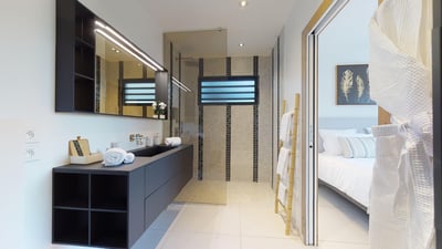 Luxury Villa Photo #47