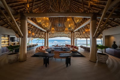 Luxury Villa Photo #20