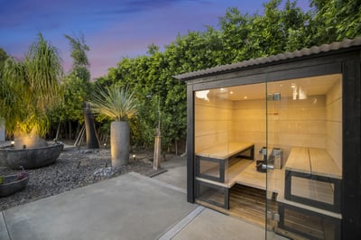 Luxury Villa Photo #17