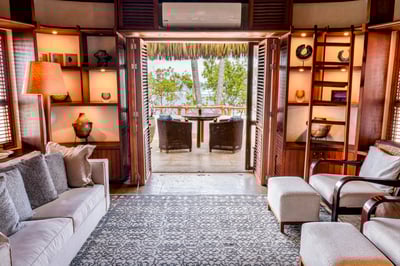 Luxury Villa Photo #26
