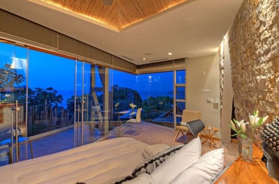 Luxury Villa Photo #24