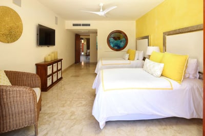 Luxury Villa Photo #24