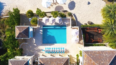 Luxury Villa Photo #4