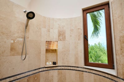 Luxury Villa Photo #29