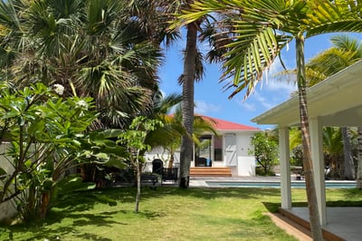 Luxury Villa Photo #8