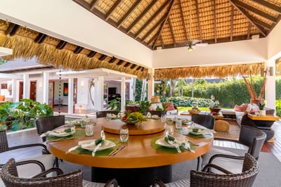 Luxury Villa Photo #11