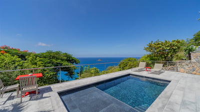 Luxury Villa Photo #4