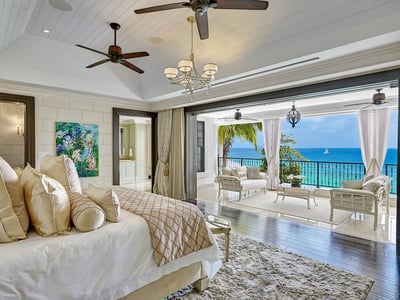 Luxury Villa Photo #50