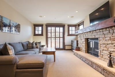 Luxury Villa Photo #8