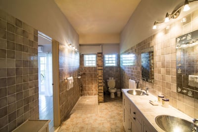 Luxury Villa Photo #37