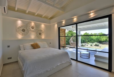 Luxury Villa Photo #47