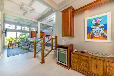 Luxury Villa Photo #15