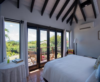 Luxury Villa Photo #33