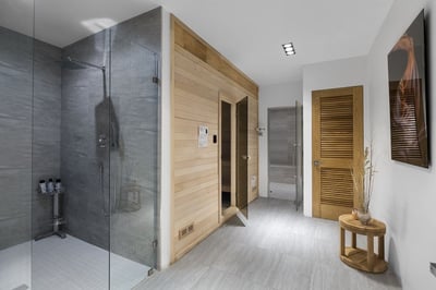 Luxury Villa Photo #34