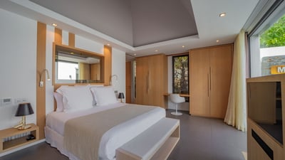Luxury Villa Photo #54