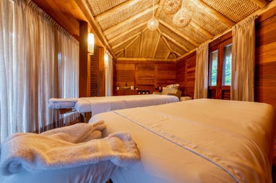 Luxury Villa Photo #43