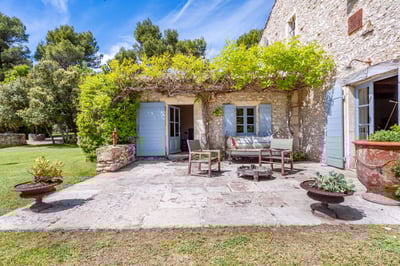 Luxury Villa Photo #13