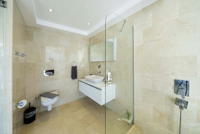 Luxury Villa Photo #25