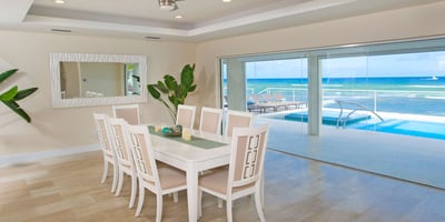 Luxury Villa Photo #4