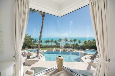 Luxury Villa Photo #31