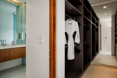 Luxury Villa Photo #40