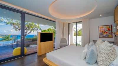 Luxury Villa Photo #95