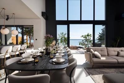 Luxury Villa Photo #32