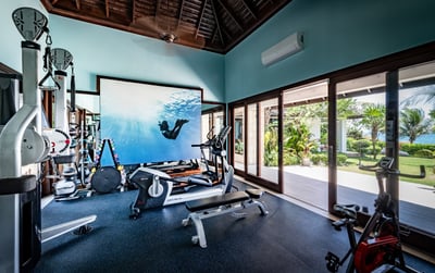 Luxury Villa Photo #17