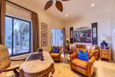 Luxury Villa Photo #30