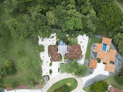Luxury Villa Photo #31