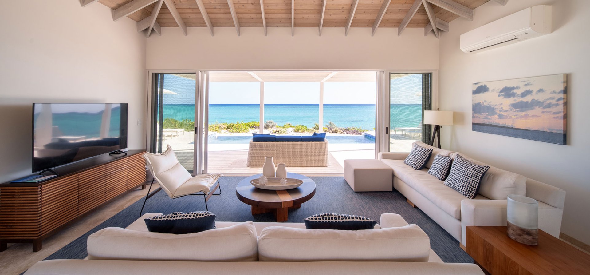 Three Bedroom Oceanfront Coral Villa - 1