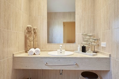 Luxury Villa Photo #26