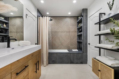 Luxury Villa Photo #49