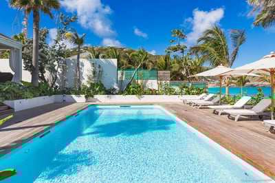 Pool & Terrace