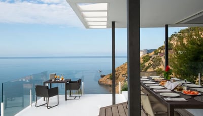 Luxury Villa Photo #13