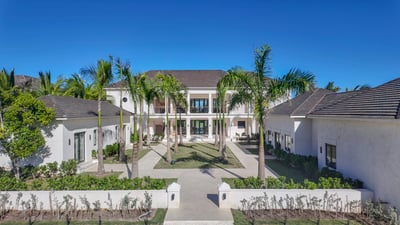 Luxury Villa Photo #53